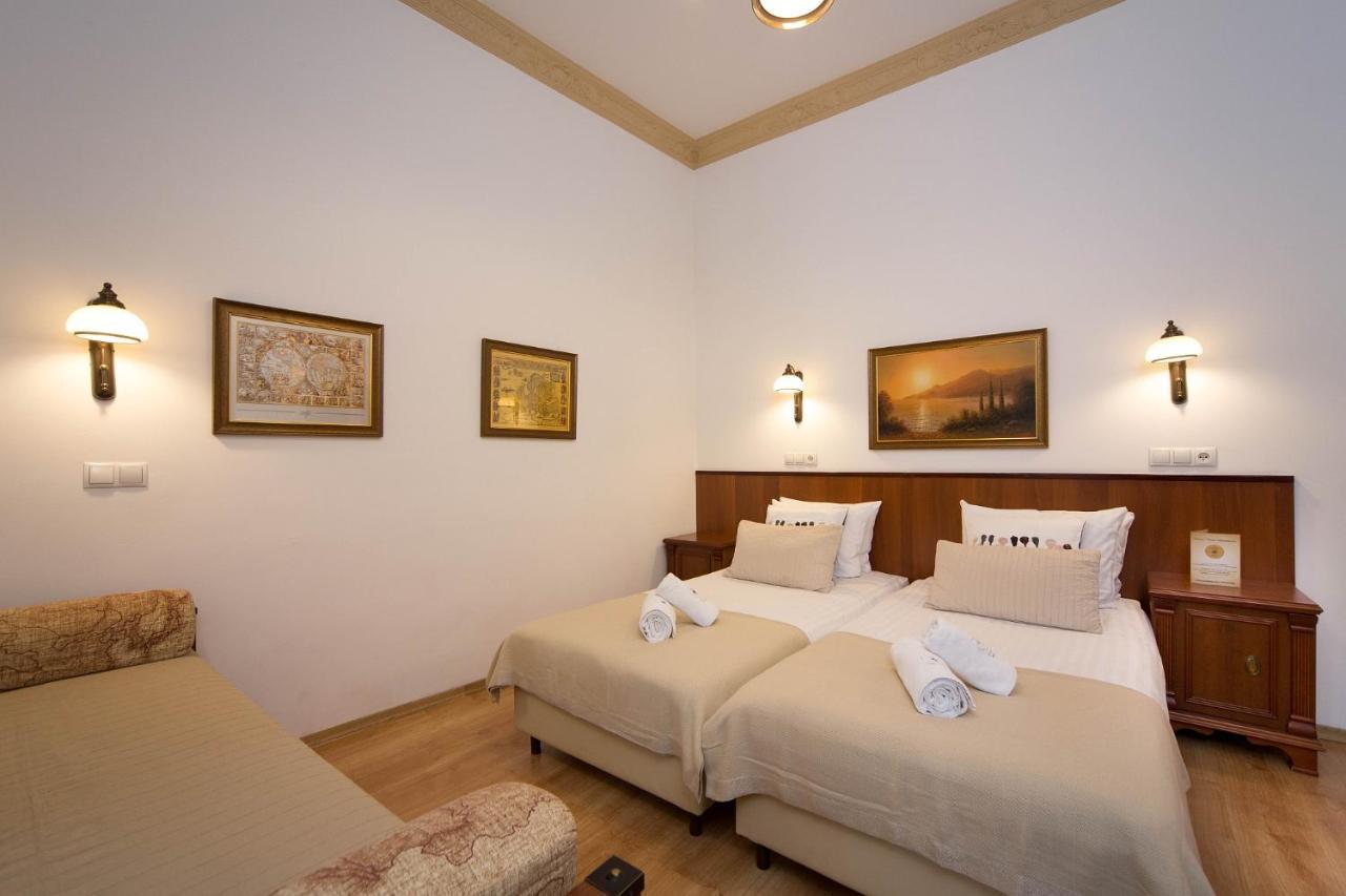 B12 - Comfort Apartemnts City Center Apartamento Cracóvia Exterior foto